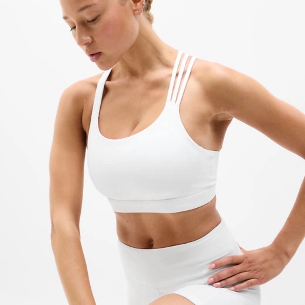Athleta Train Free Strappy Sports Bra